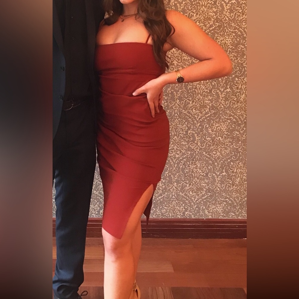 Elegant Rust Red Dress with Side Slit